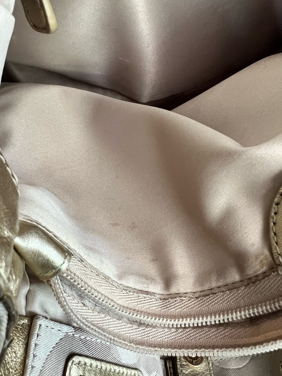 Coach Penelope Optic Signature Carryall - Picture 12 of 12